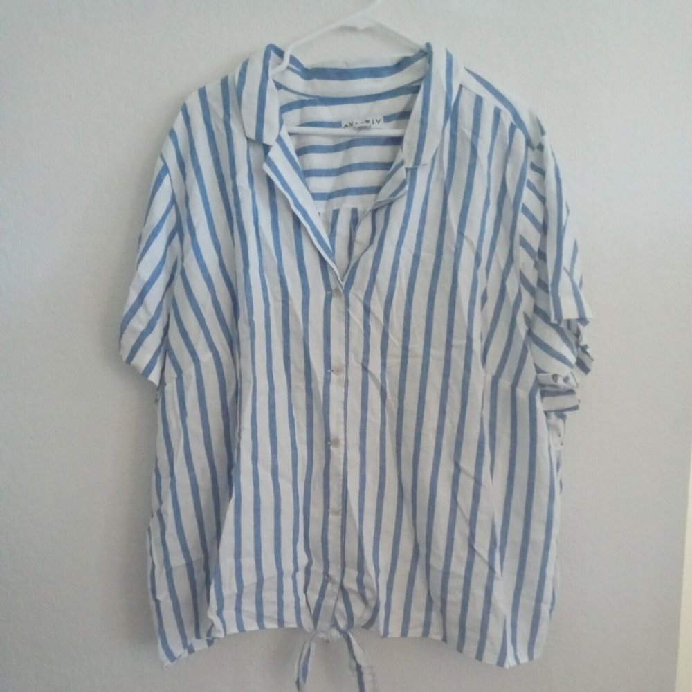 Ava & Viv Plus Size Blue Strip Blouse Front Buttons Size 4X